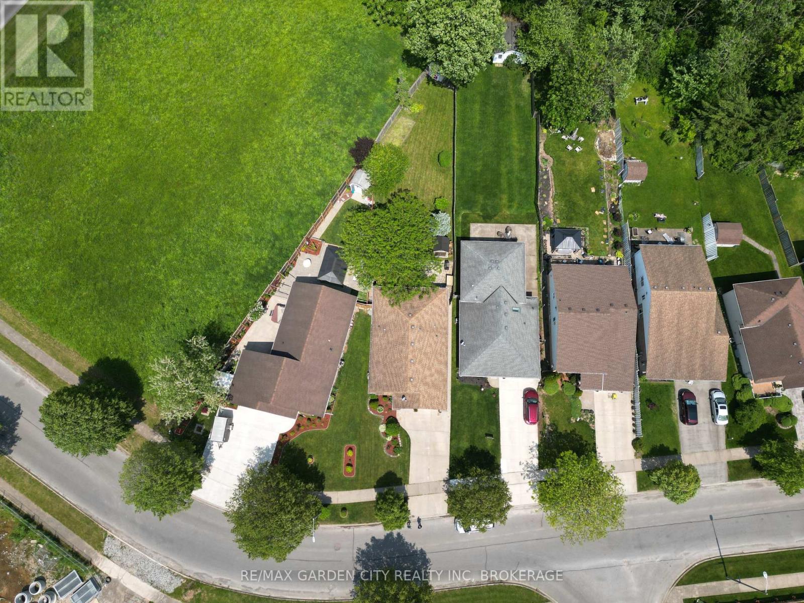 Property at 7304 ALEX AVENUE image 4