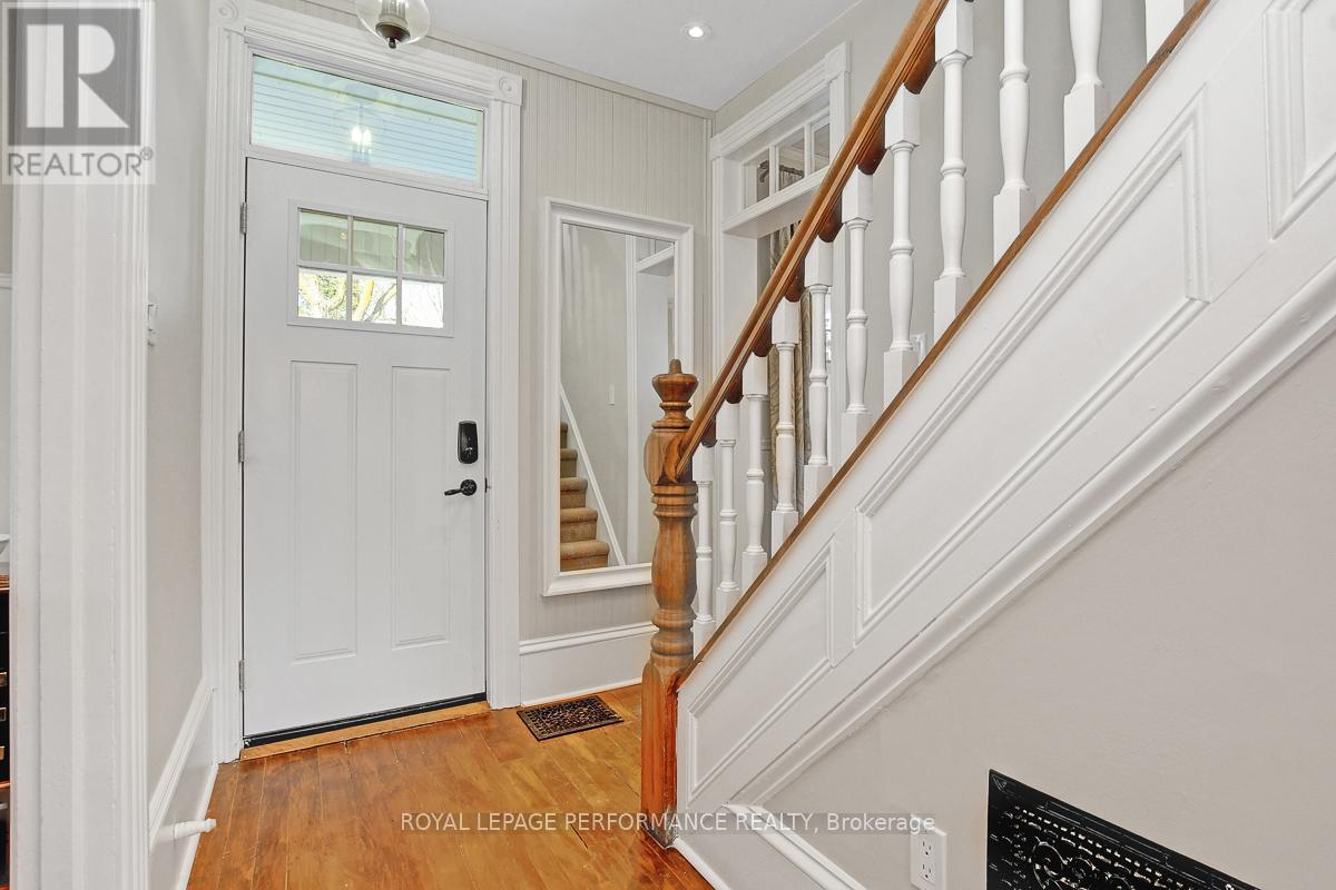 Property at 93 CRAIG STREET image 3