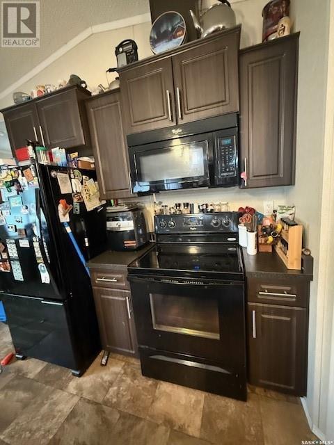 17 1703 Bedford Drive, La Ronge, Saskatchewan  S0J 1L0 - Photo 7 - SK010753
