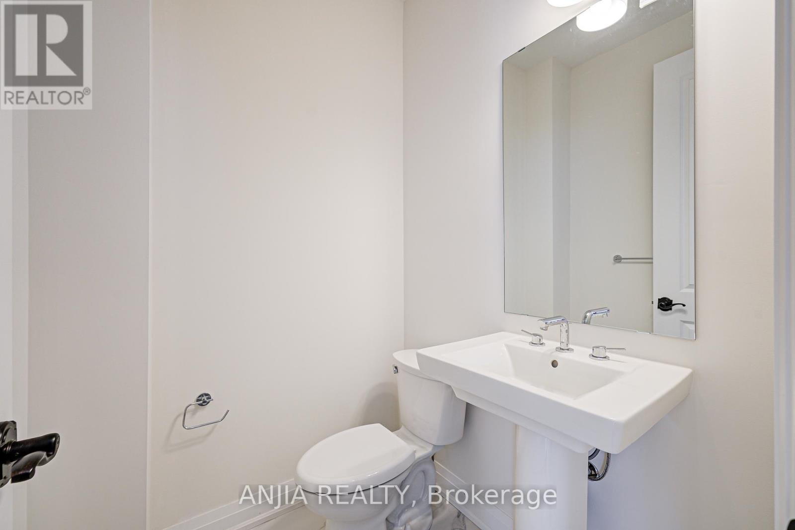 7 Bright Terrace Way, Markham, Ontario  L6C 3L5 - Photo 21 - N12254513