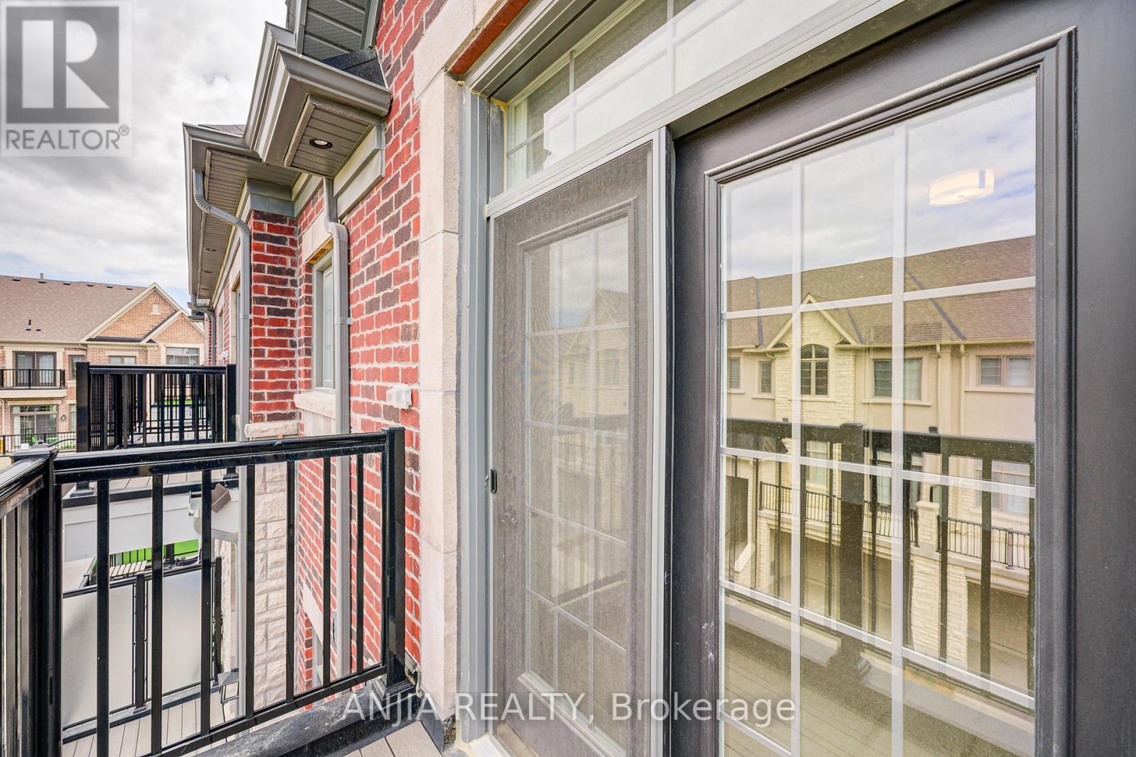 7 Bright Terrace Way, Markham, Ontario  L6C 3L5 - Photo 29 - N12254513