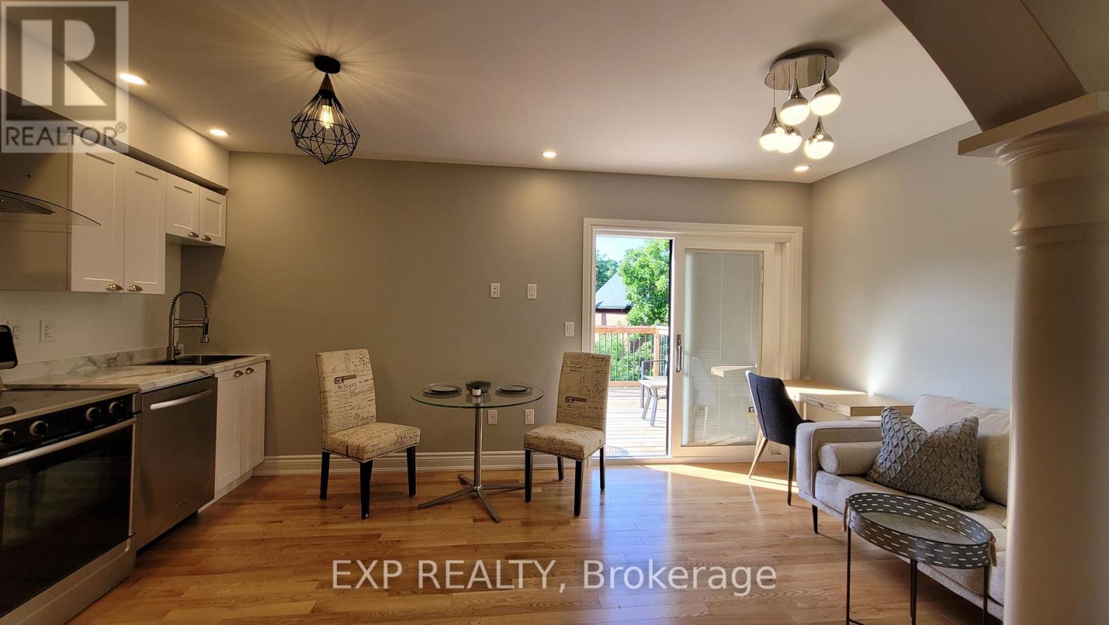 304 - 157-159 James Street, Ottawa, Ontario  K1R 5M4 - Photo 3 - X11930702