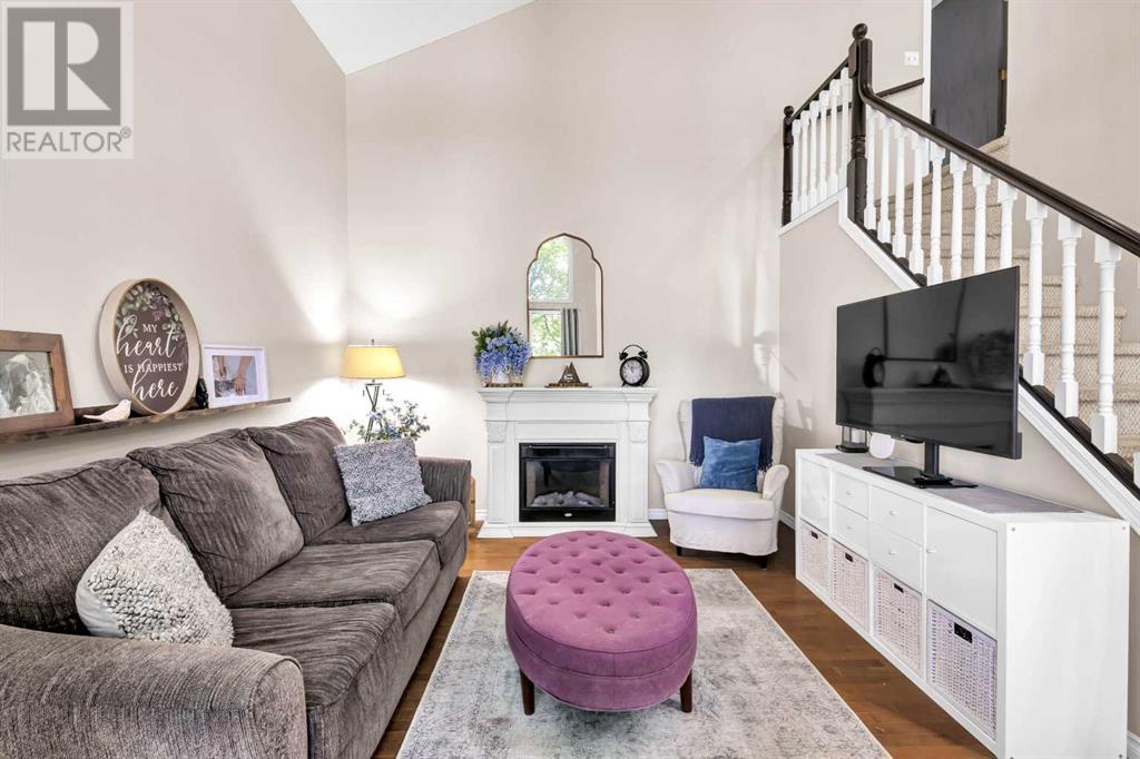 Property at 101 Sundown Way SE image 3