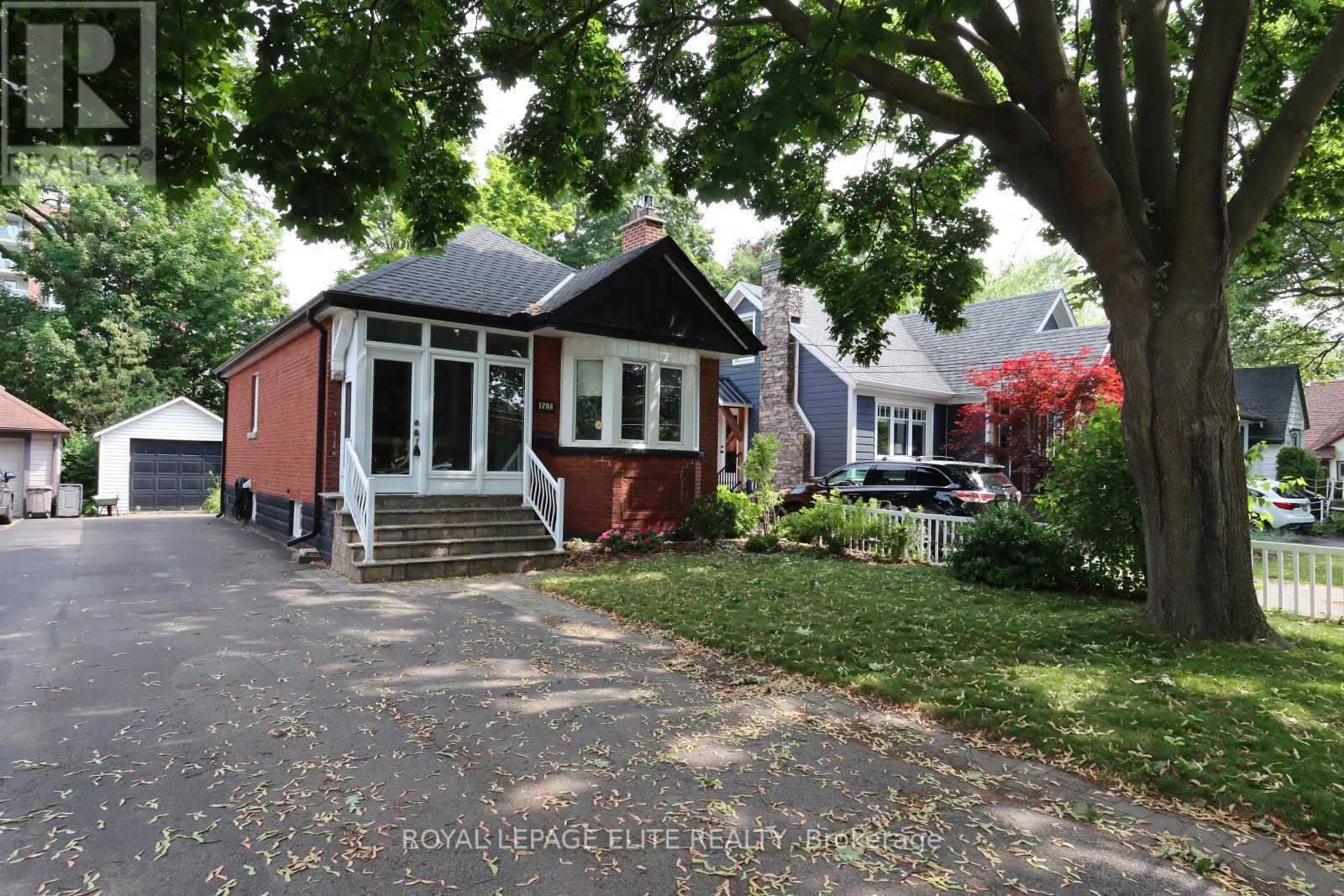 Property at 1208 BELLVIEW STREET image 2
