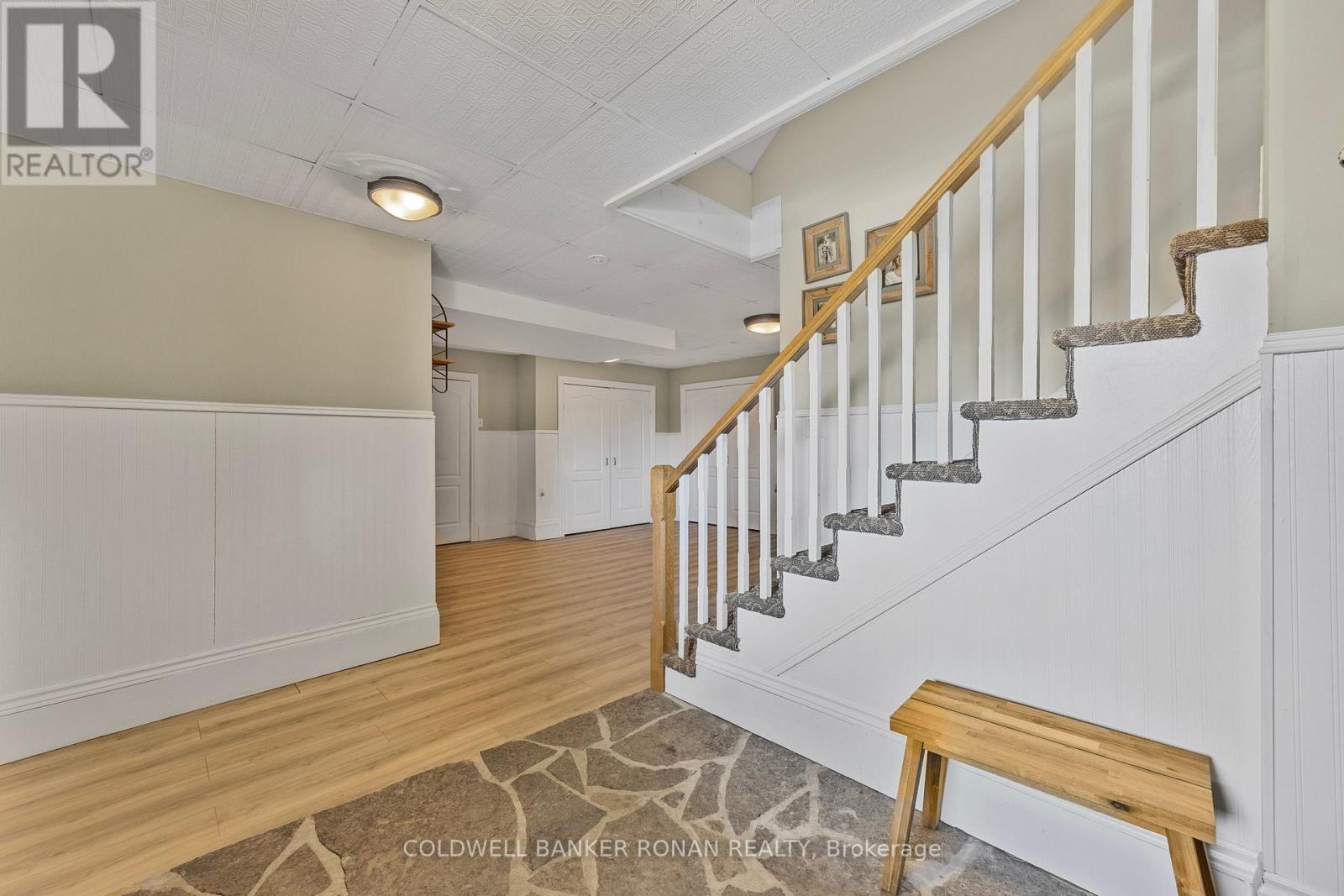 38 Big Tree Circle, Mulmur, Ontario  L0M 1M0 - Photo 29 - X12254529