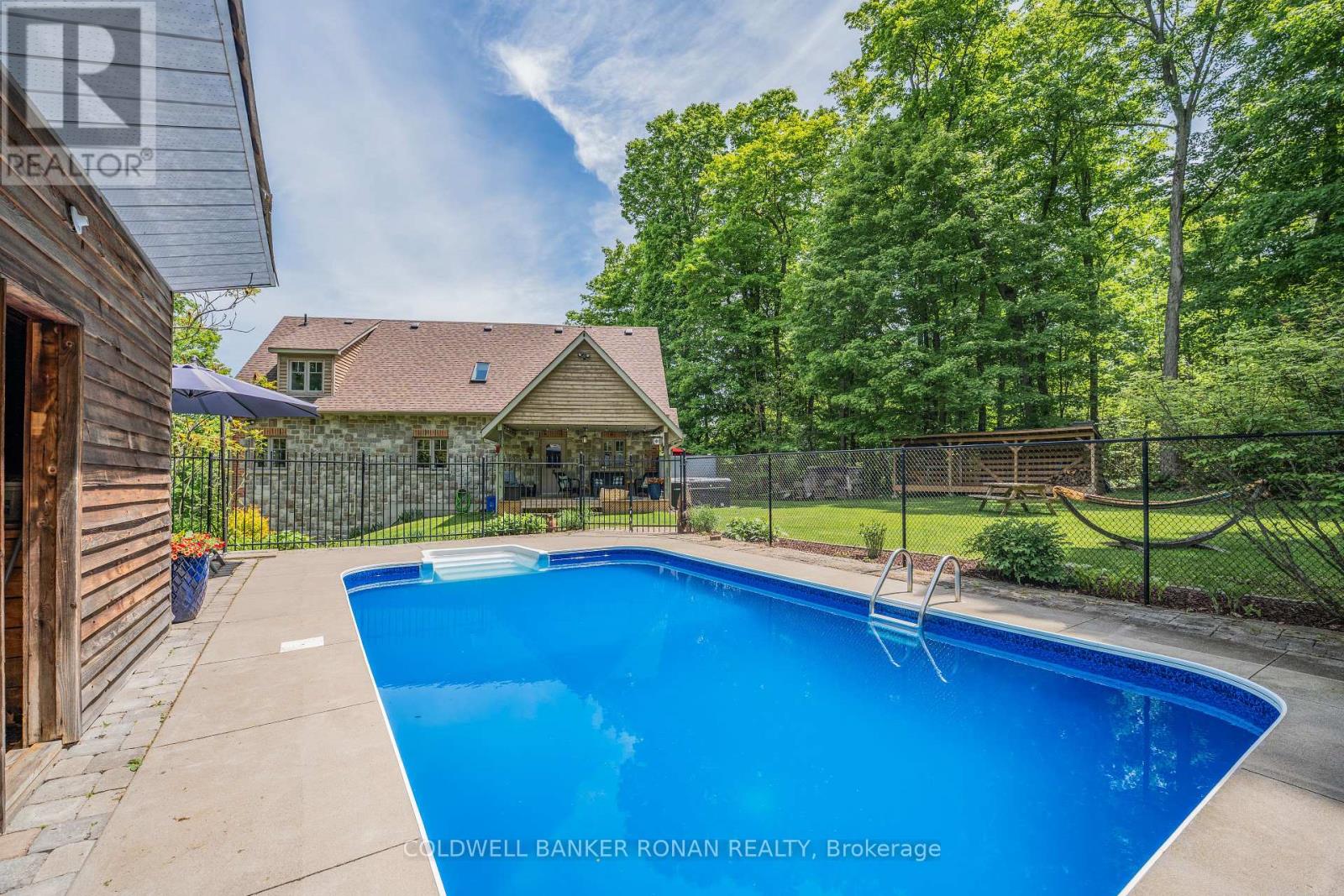 38 Big Tree Circle, Mulmur, Ontario  L0M 1M0 - Photo 43 - X12254529