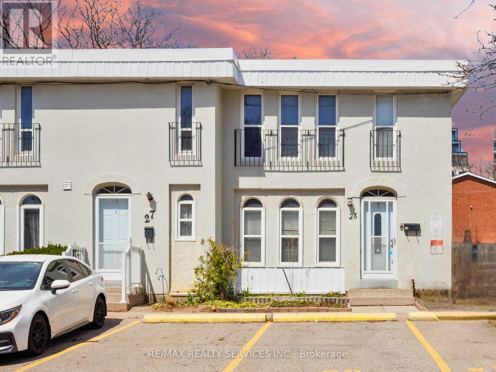 Property at 28 - 2075 WARDEN AVENUE image 1