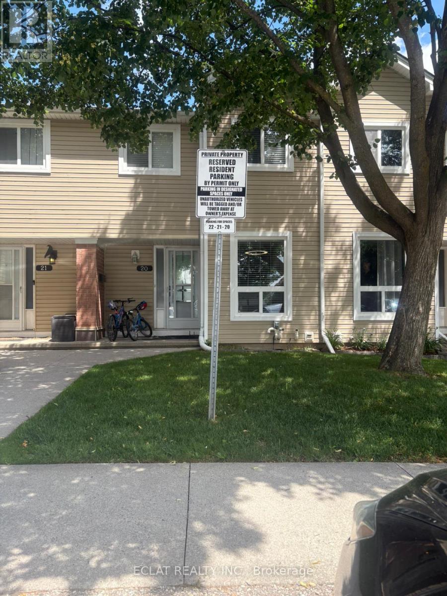 Property at 20 - 160 RITTENHOUSE ROAD S image 2