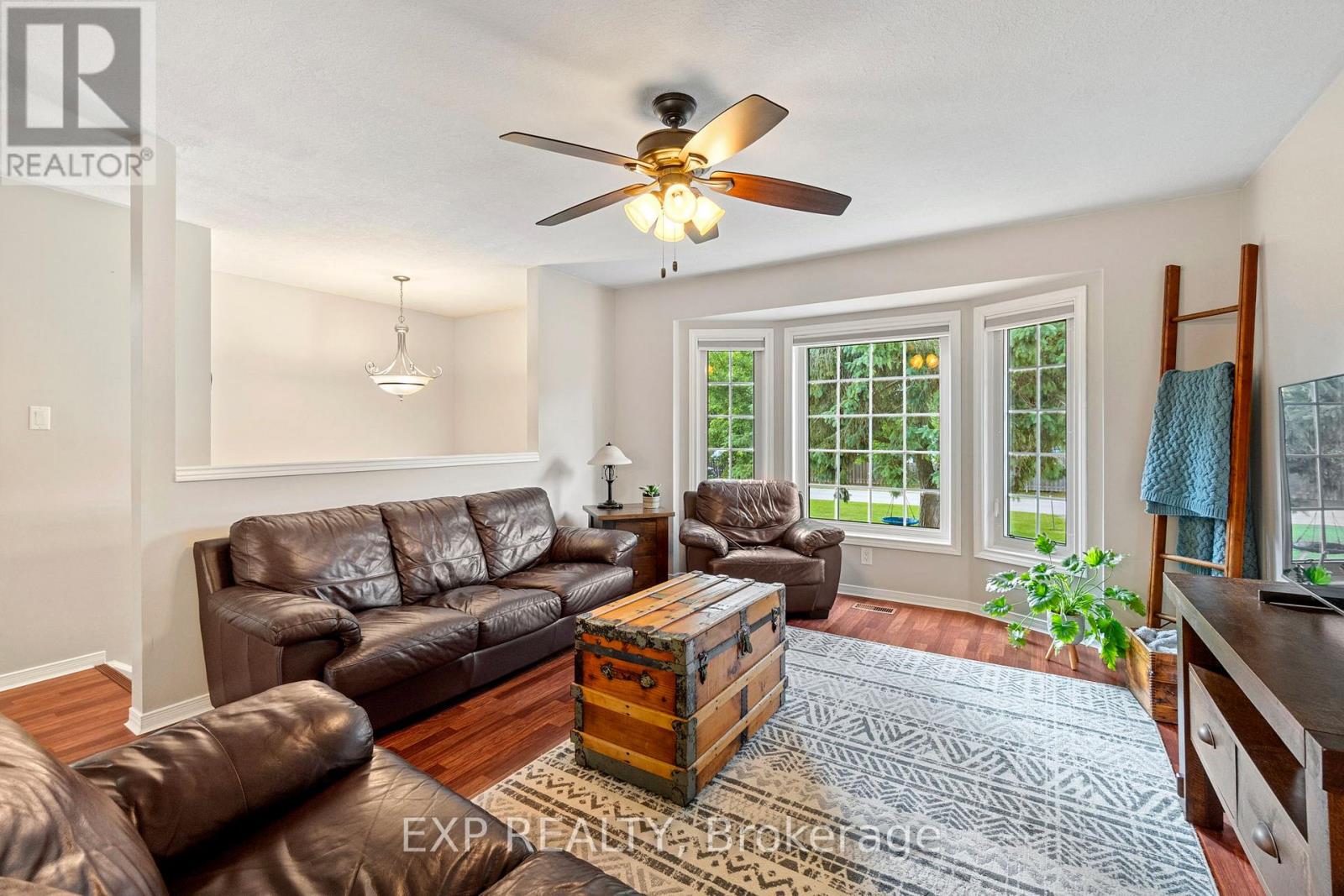 8033 Willsie Line, Lambton Shores, Ontario  N0M 2N0 - Photo 11 - X12254553