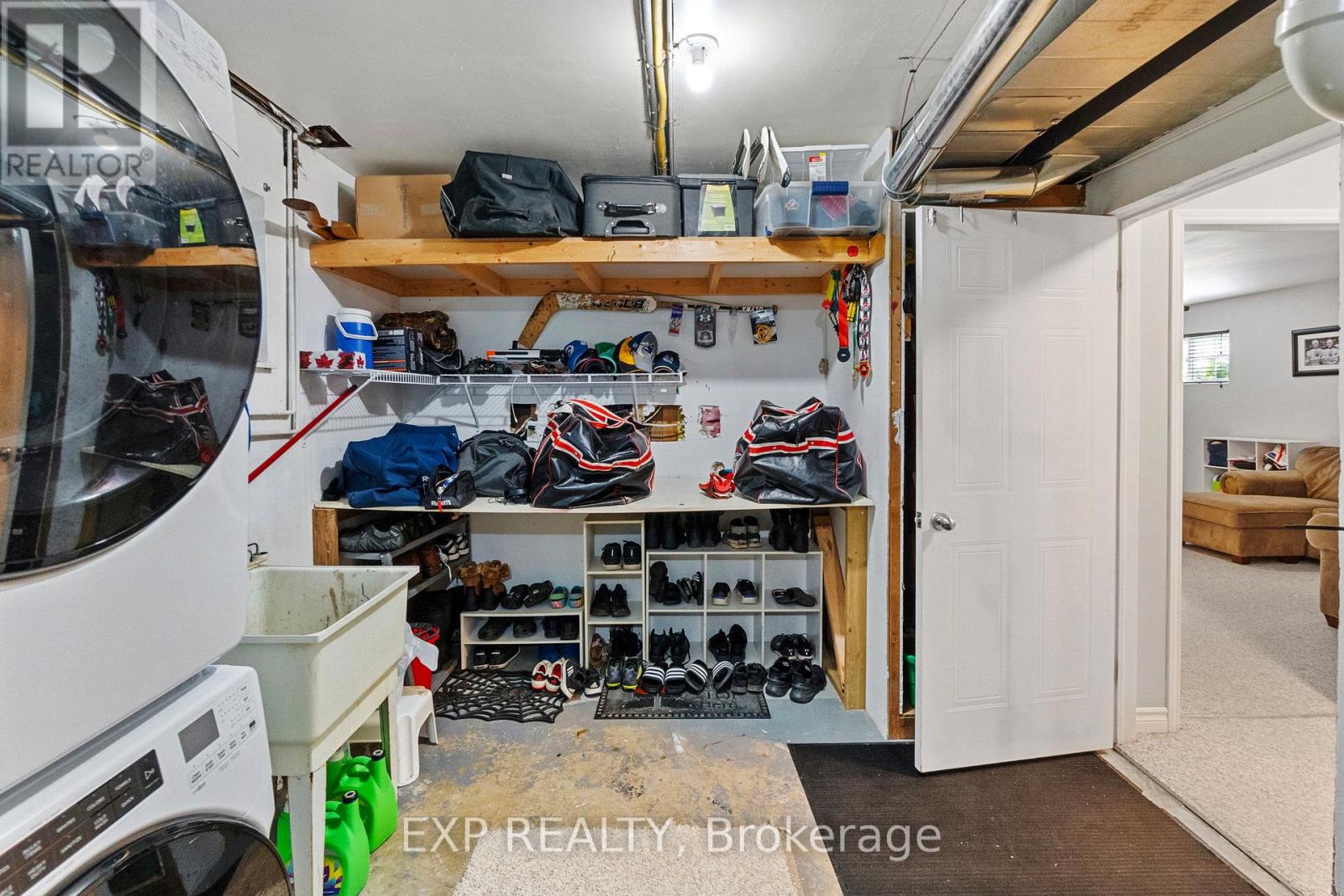 8033 Willsie Line, Lambton Shores, Ontario  N0M 2N0 - Photo 37 - X12254553