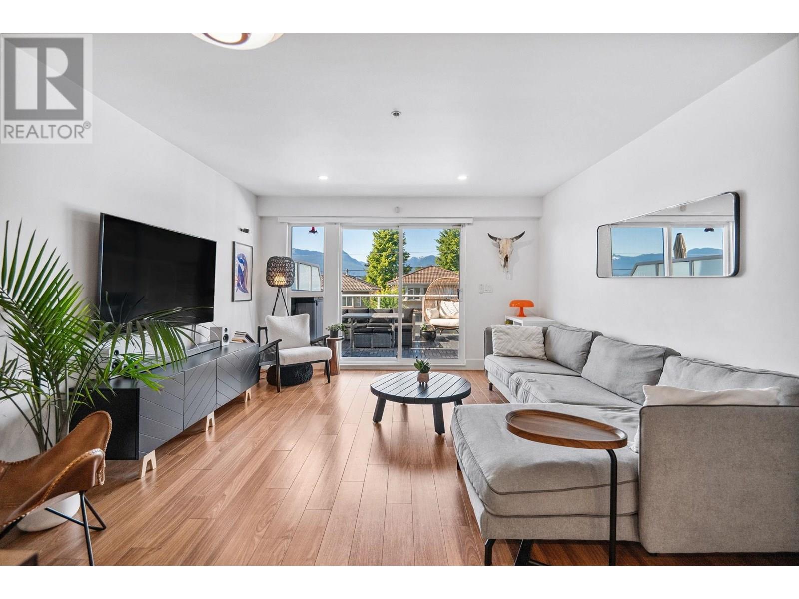 Property at 312 3423 E HASTINGS STREET image 4