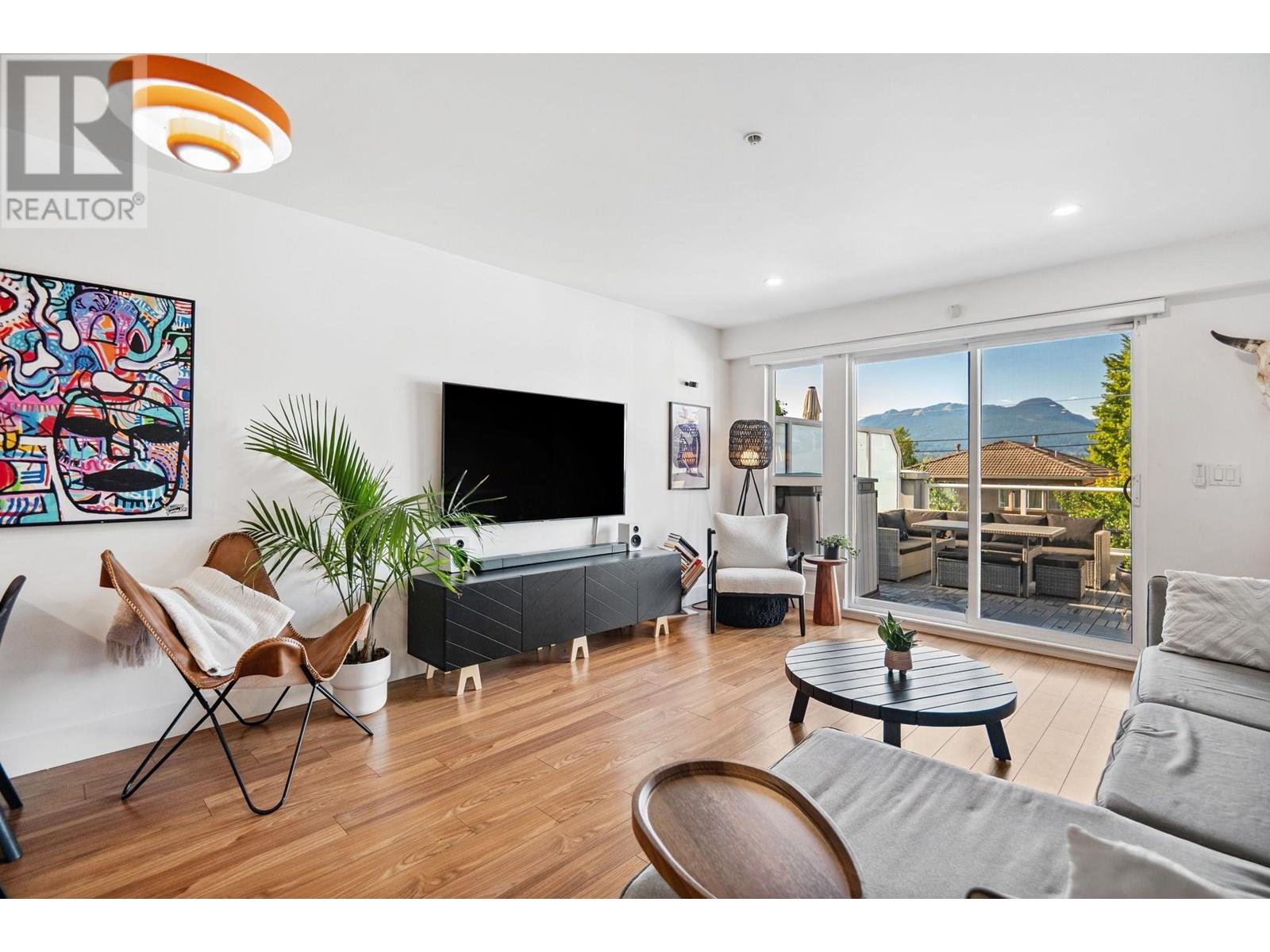 Property at 312 3423 E HASTINGS STREET image 5