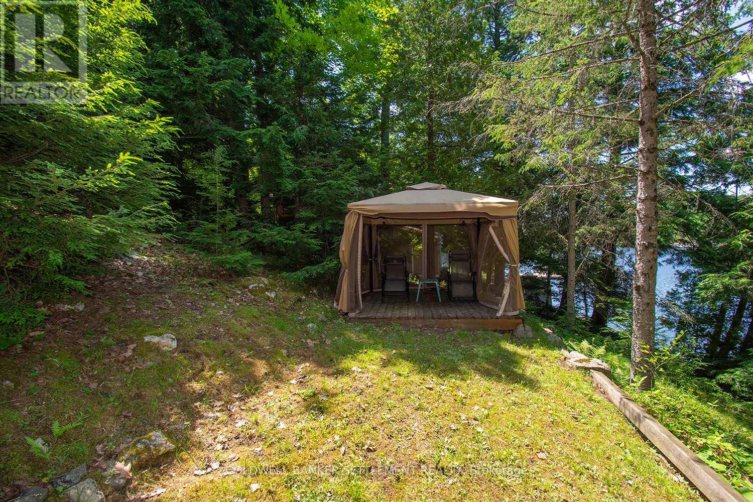 1136c Northview Lane, Central Frontenac, Ontario  K0H 2P0 - Photo 37 - X12254562
