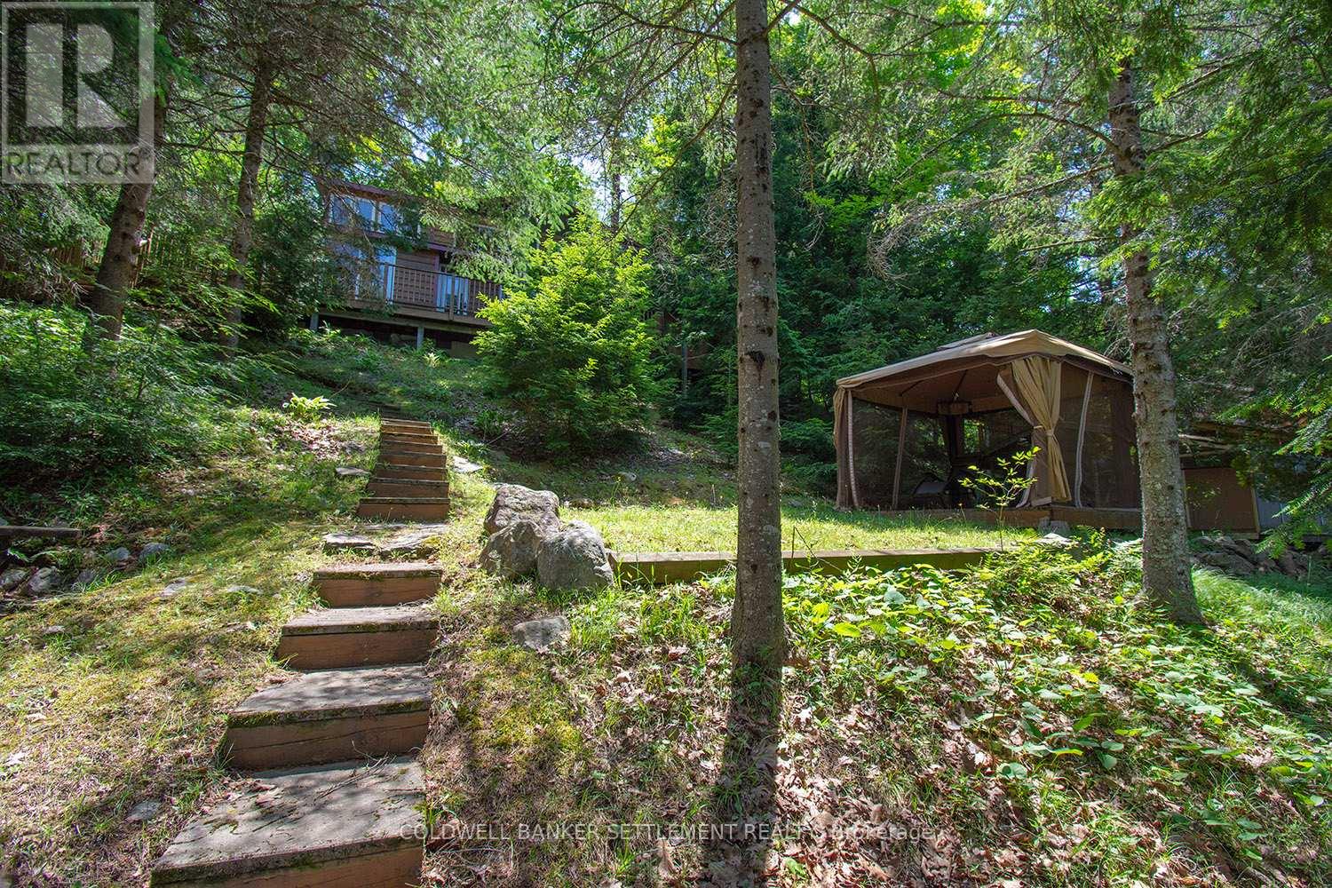 1136c Northview Lane, Central Frontenac, Ontario  K0H 2P0 - Photo 38 - X12254562