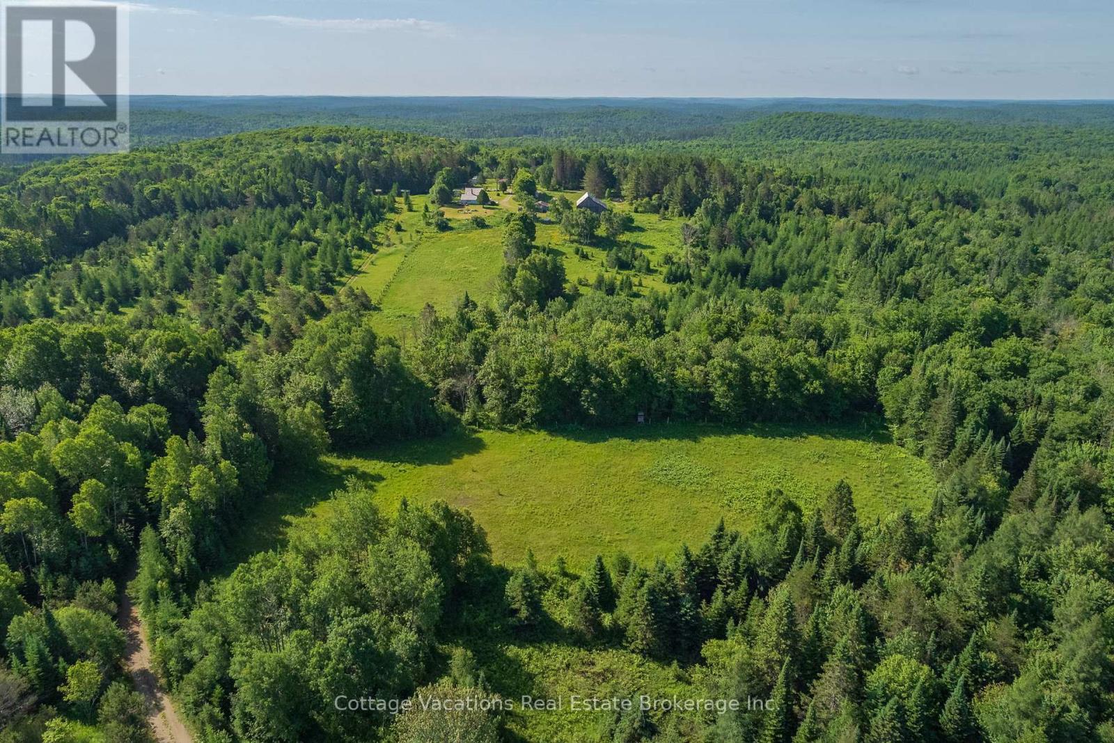 1678 Fern Glen Road W, Perry, Ontario  P0A 1J0 - Photo 10 - X12254583