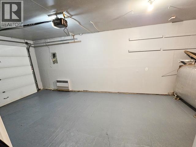 620 Yates Crescent, Faro, Yukon  Y0B 1K0 - Photo 24 - 16595