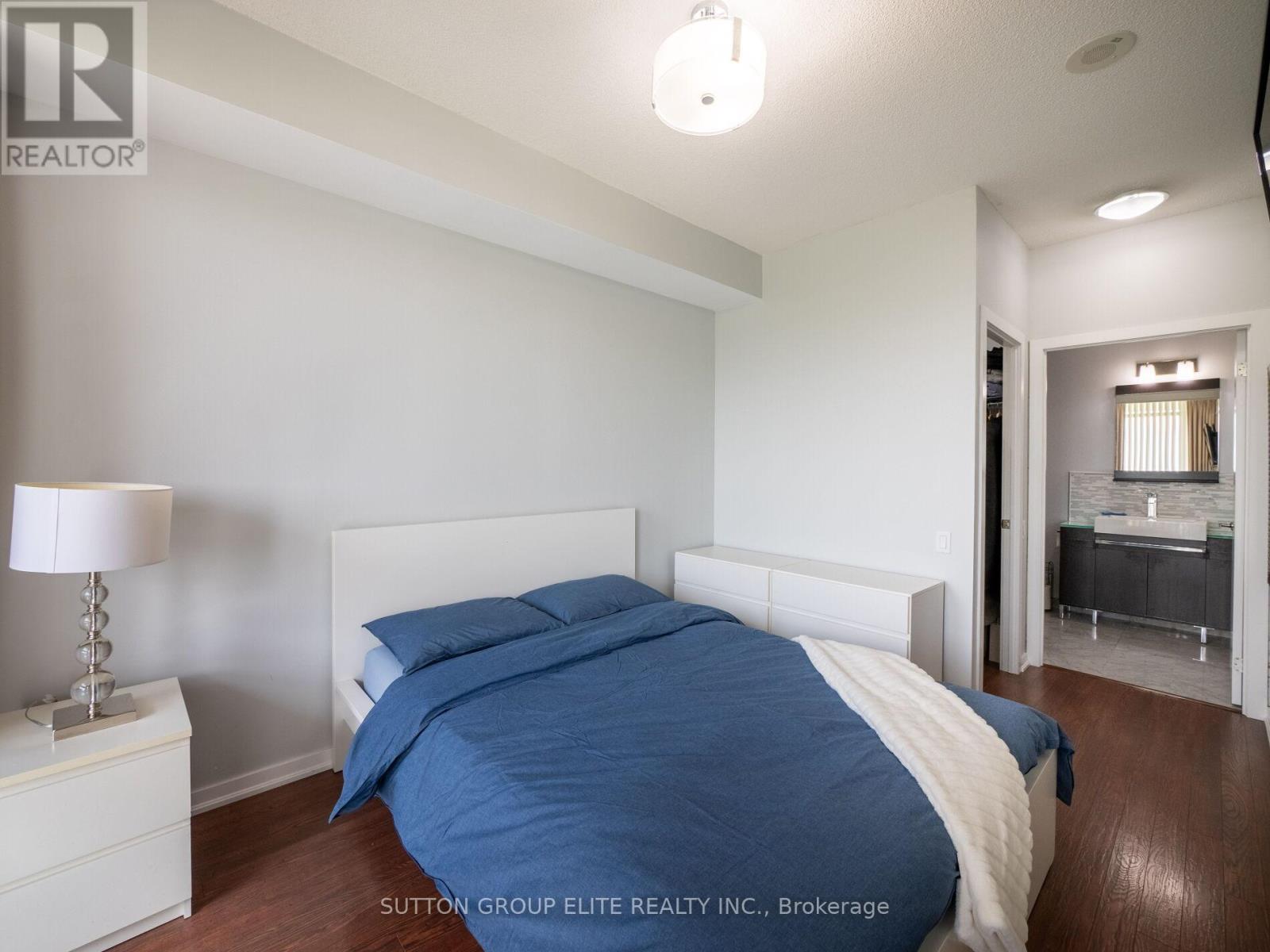 515 - 30 Canterbury Place, Toronto, Ontario  M2N 0B9 - Photo 19 - C12254602