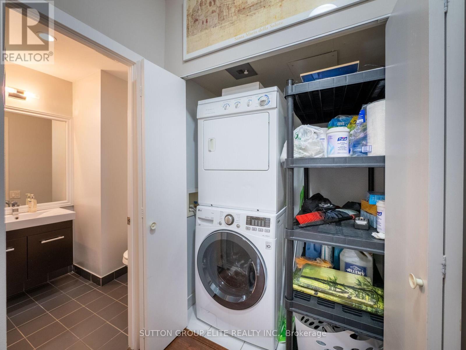 515 - 30 Canterbury Place, Toronto, Ontario  M2N 0B9 - Photo 24 - C12254602