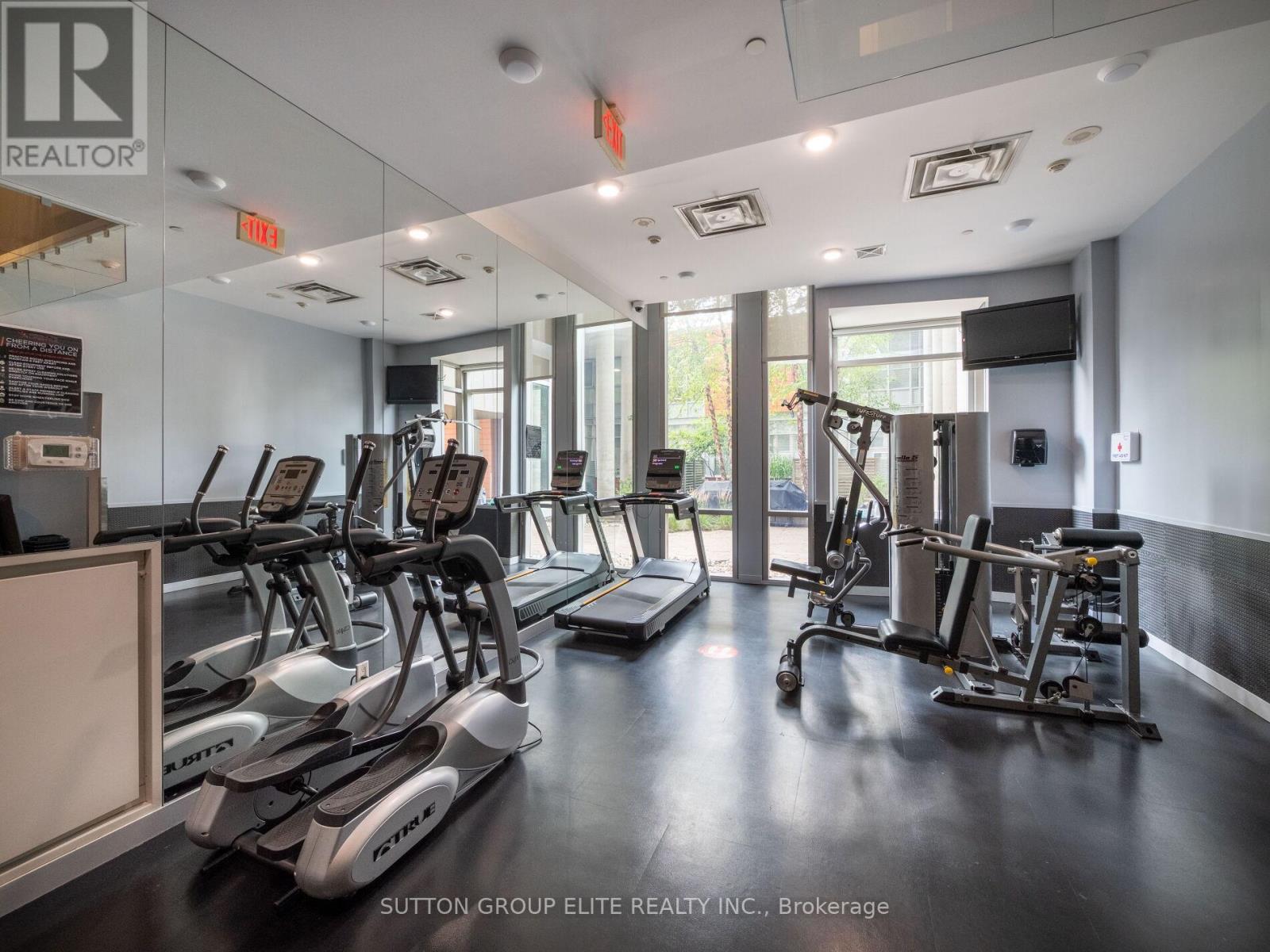 515 - 30 Canterbury Place, Toronto, Ontario  M2N 0B9 - Photo 31 - C12254602