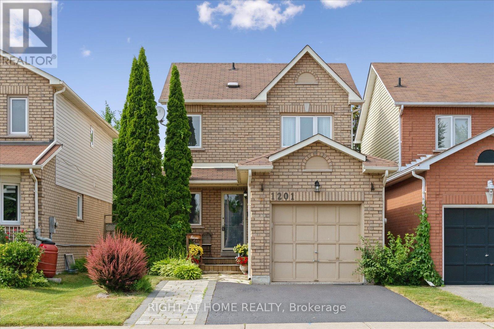 Property at 1201 BEAVER VALLEY CRESCENT image 1