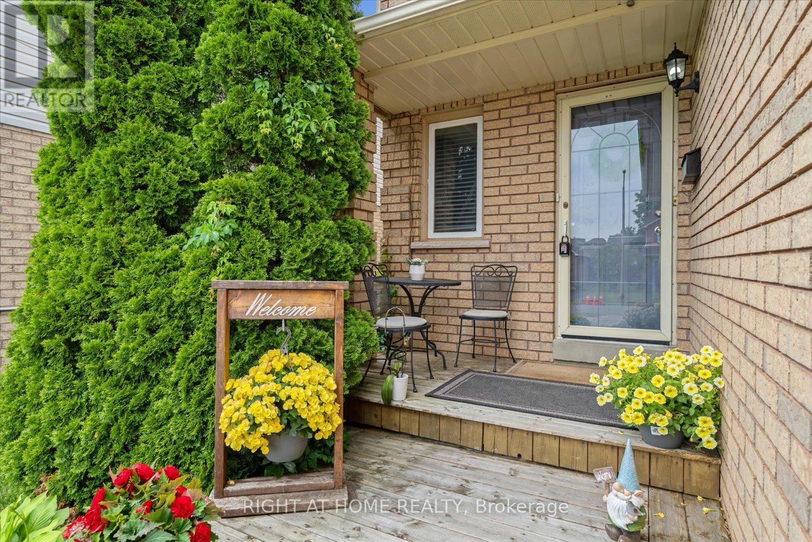 Property at 1201 BEAVER VALLEY CRESCENT image 2