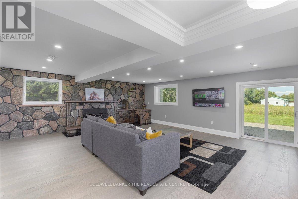 4244 Doane Road E, East Gwillimbury, Ontario  L0G 1V0 - Photo 16 - N12254592