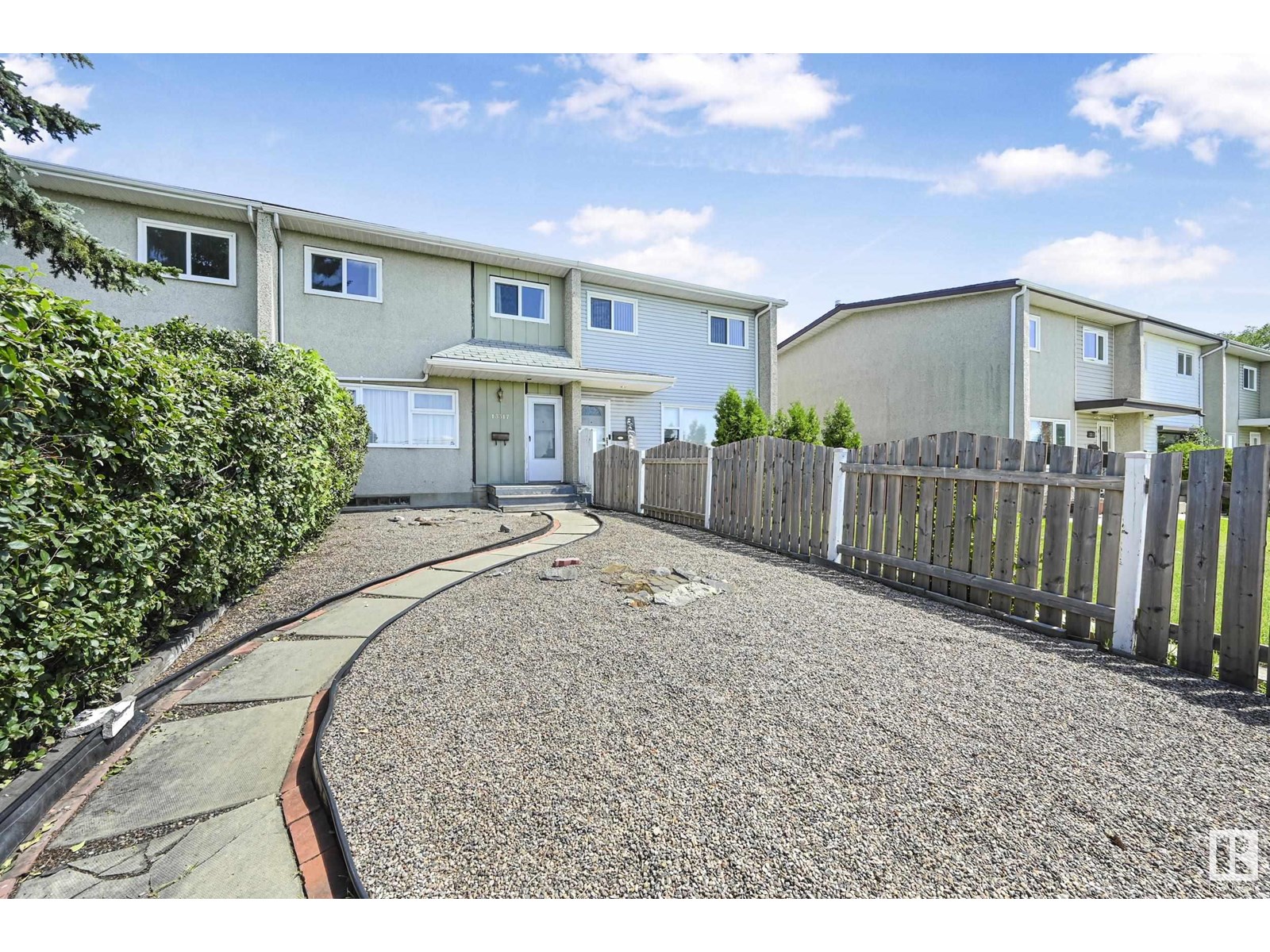 Property at 13317 85 ST NW image 1