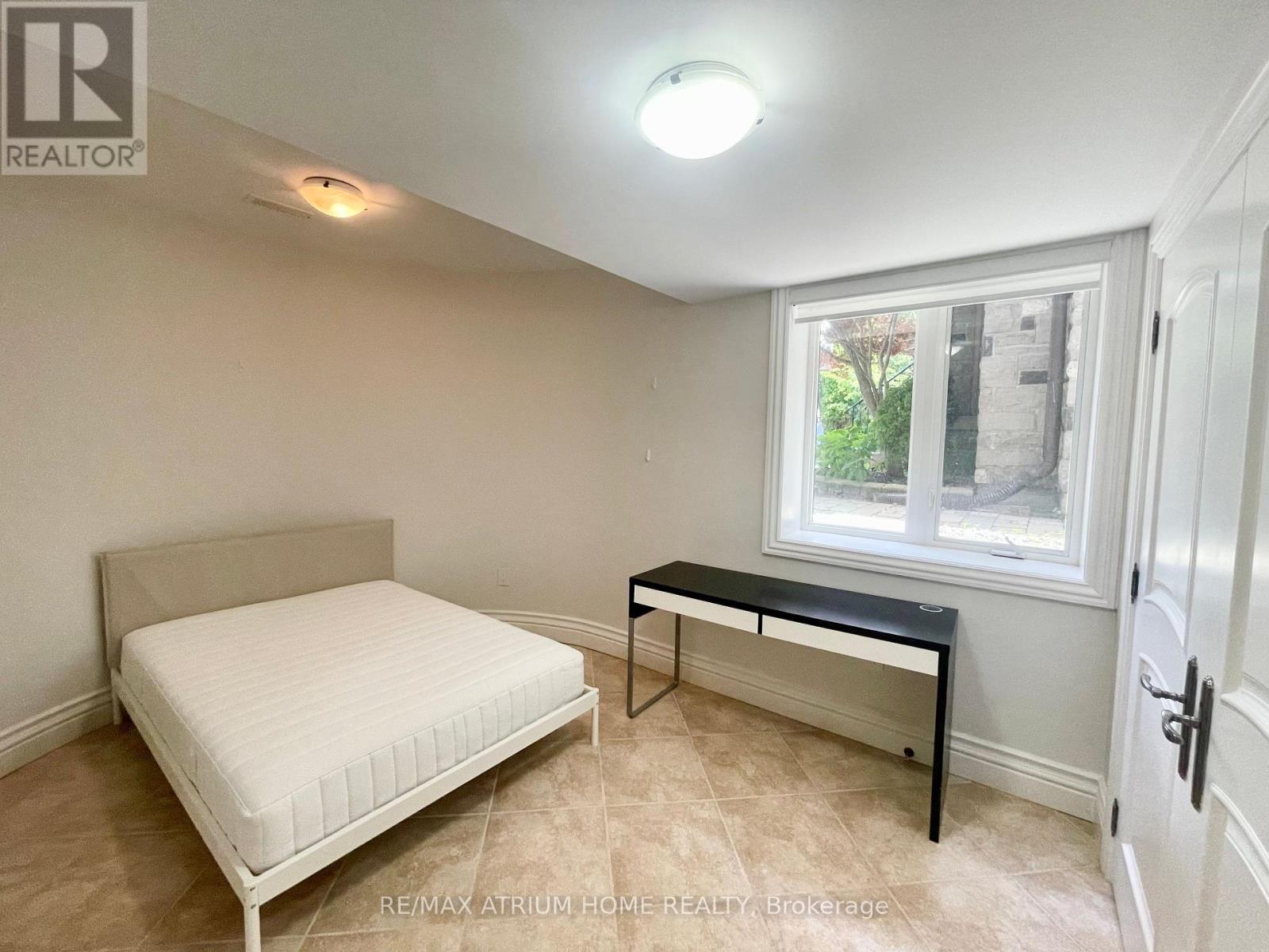 185 Parkview Avenue, Toronto, Ontario  M2N 3Y9 - Photo 11 - C12254212