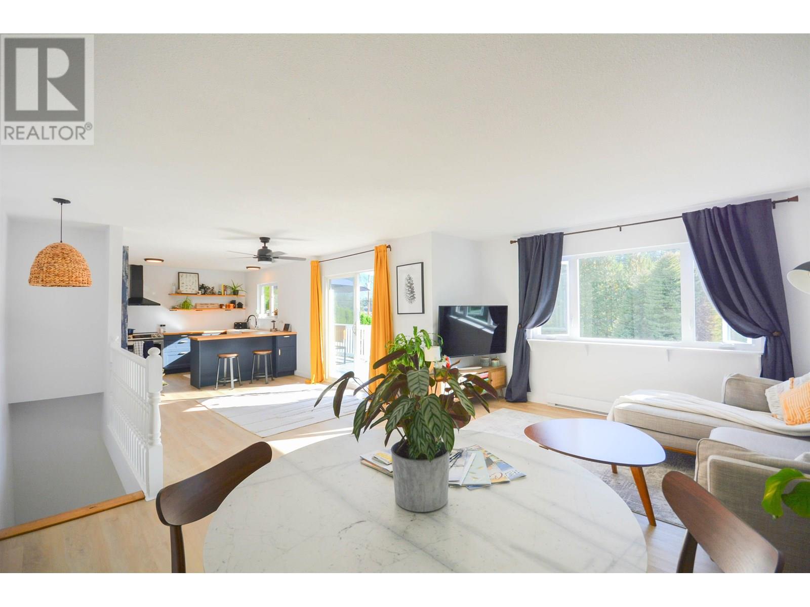 4731 Sinclair Bay Road, Pender Harbour, British Columbia  V0N 1S1 - Photo 20 - R3021627