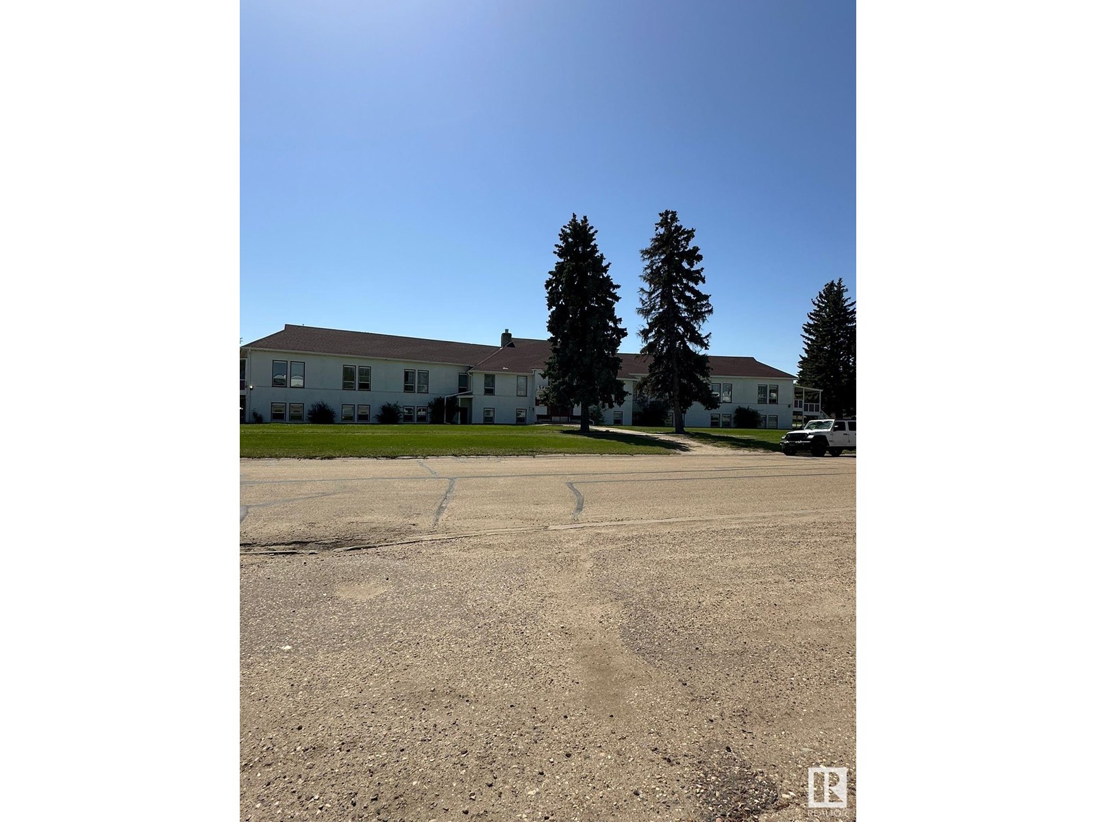 5102 50 Av, Sedgewick, Alberta  T0B 4C0 - Photo 3 - E4445092