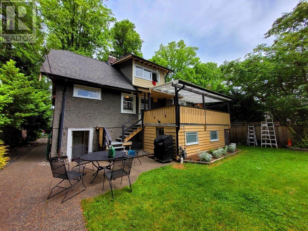 Listing Picture 20 of 38 : 3346 W 10TH AVENUE, Vancouver / 溫哥華 - 魯藝地產 Yvonne Lu Group - MLS Medallion Club Member