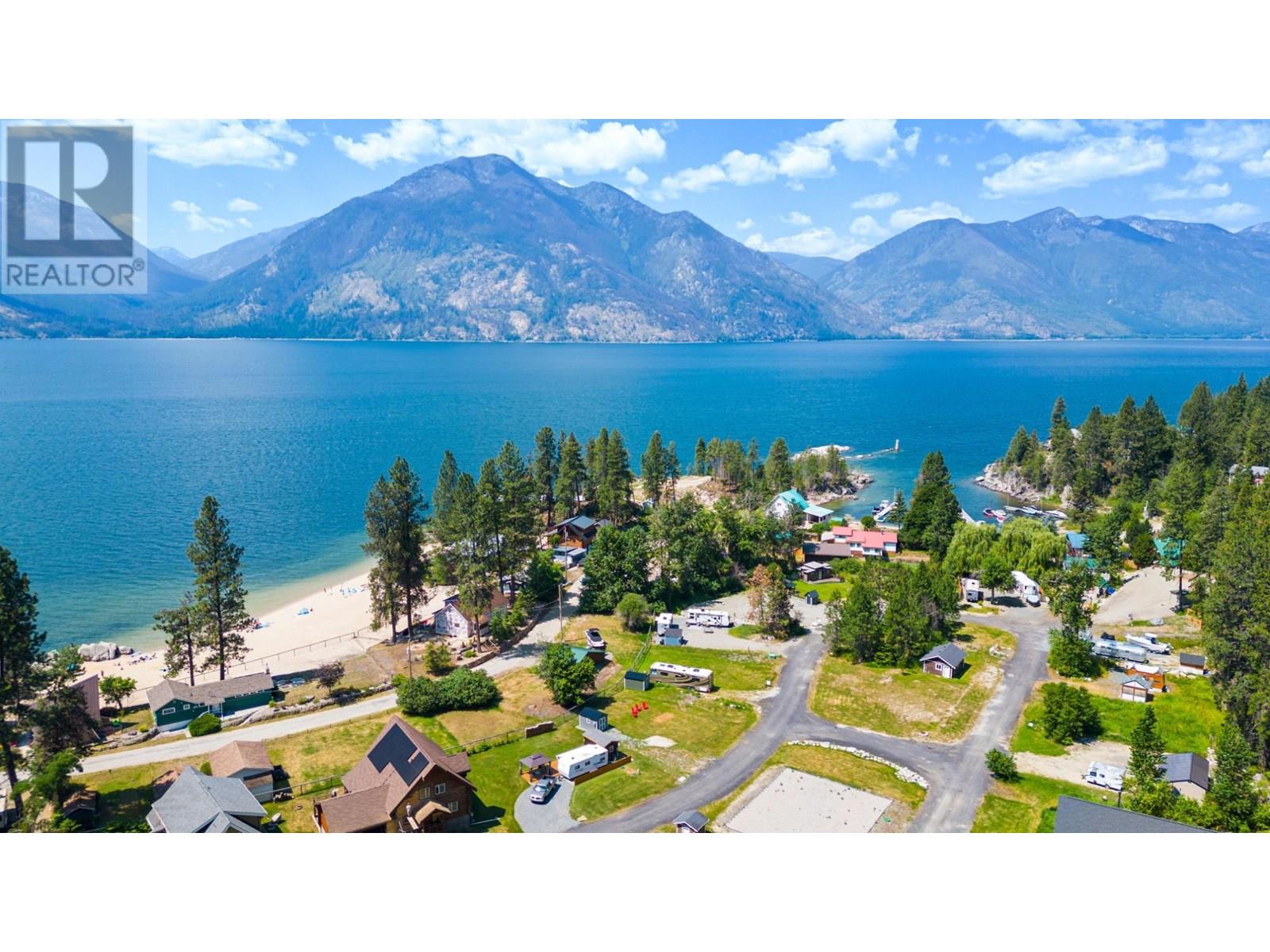 290 Laguna Crescent, Twin Bays, British Columbia  V0B 1G0 - Photo 12 - 10340079