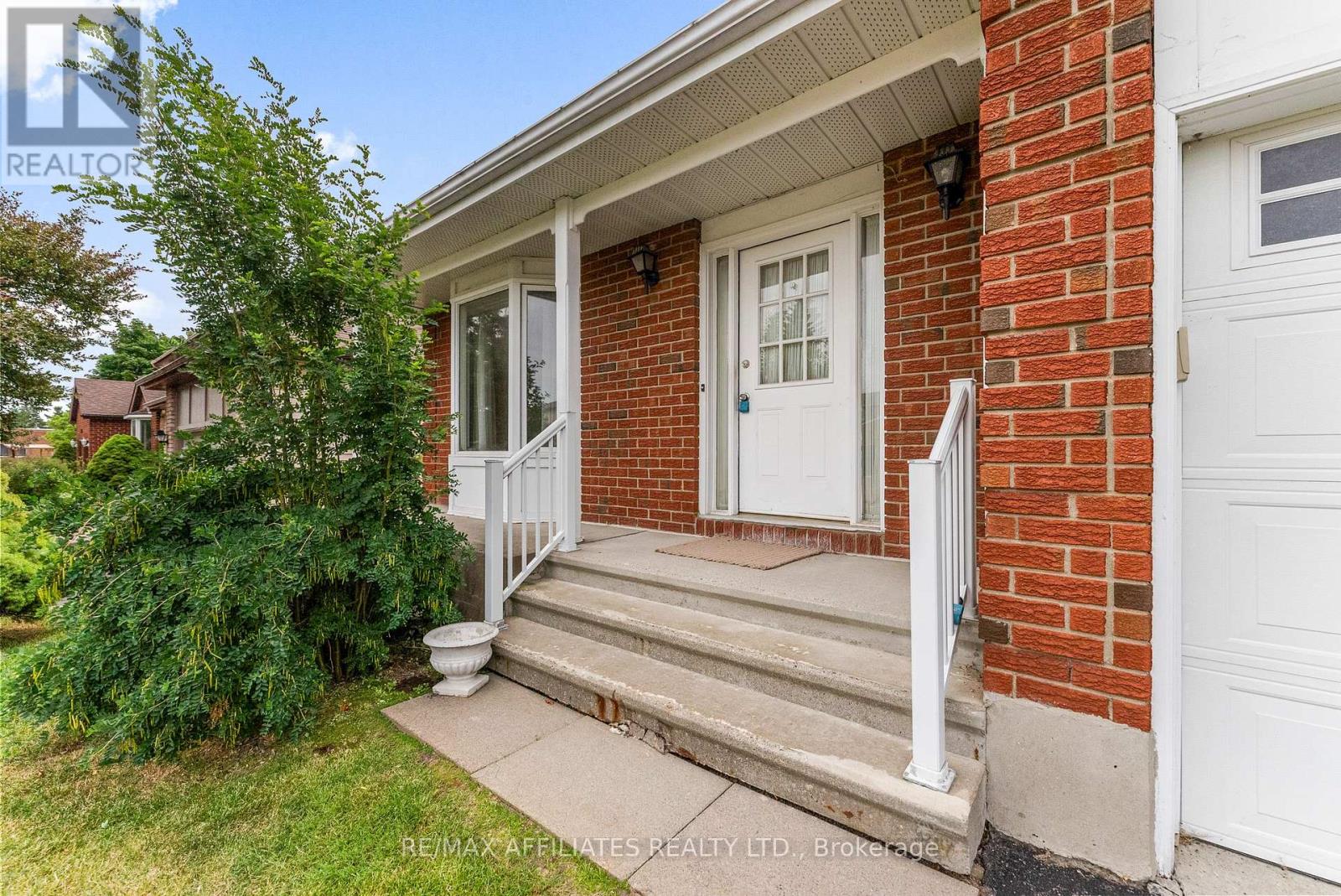 Property at 1695 CAMINITI CRESCENT image 2