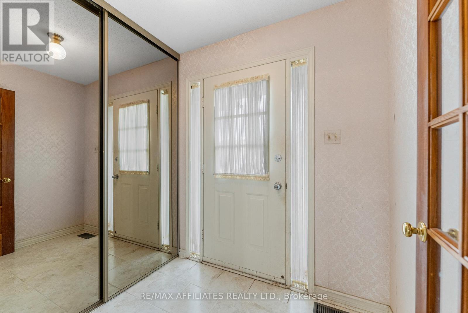 Property at 1695 CAMINITI CRESCENT image 3