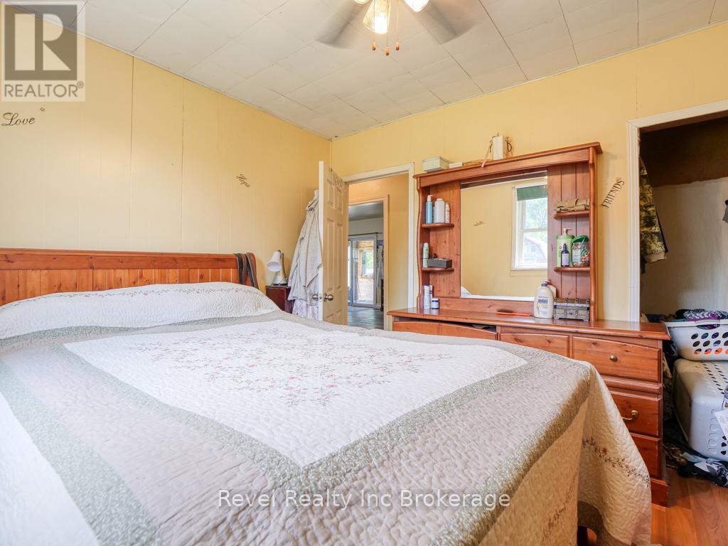 47 Mckeand Street, Ingersoll, Ontario  N5C 3H7 - Photo 17 - X12254649