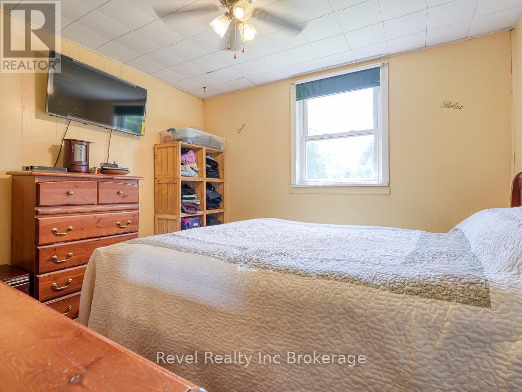 47 Mckeand Street, Ingersoll, Ontario  N5C 3H7 - Photo 18 - X12254649