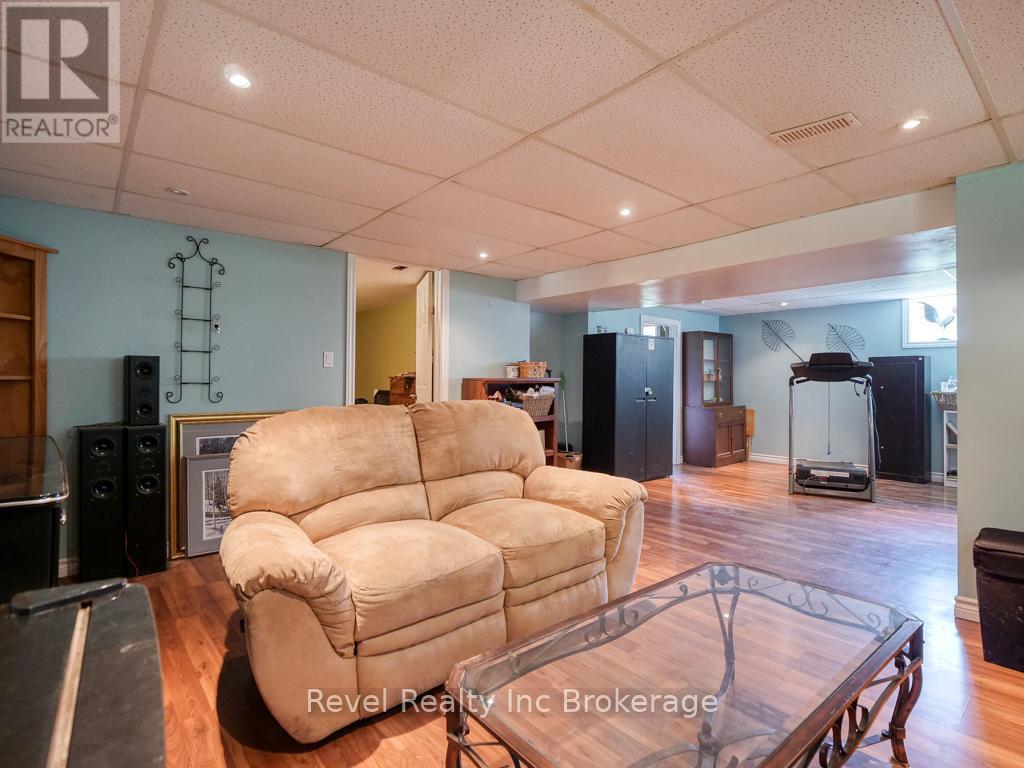 47 Mckeand Street, Ingersoll, Ontario  N5C 3H7 - Photo 25 - X12254649