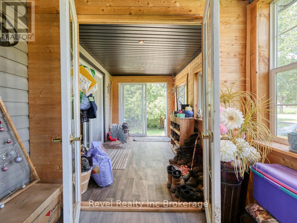 47 Mckeand Street, Ingersoll, Ontario  N5C 3H7 - Photo 8 - X12254649