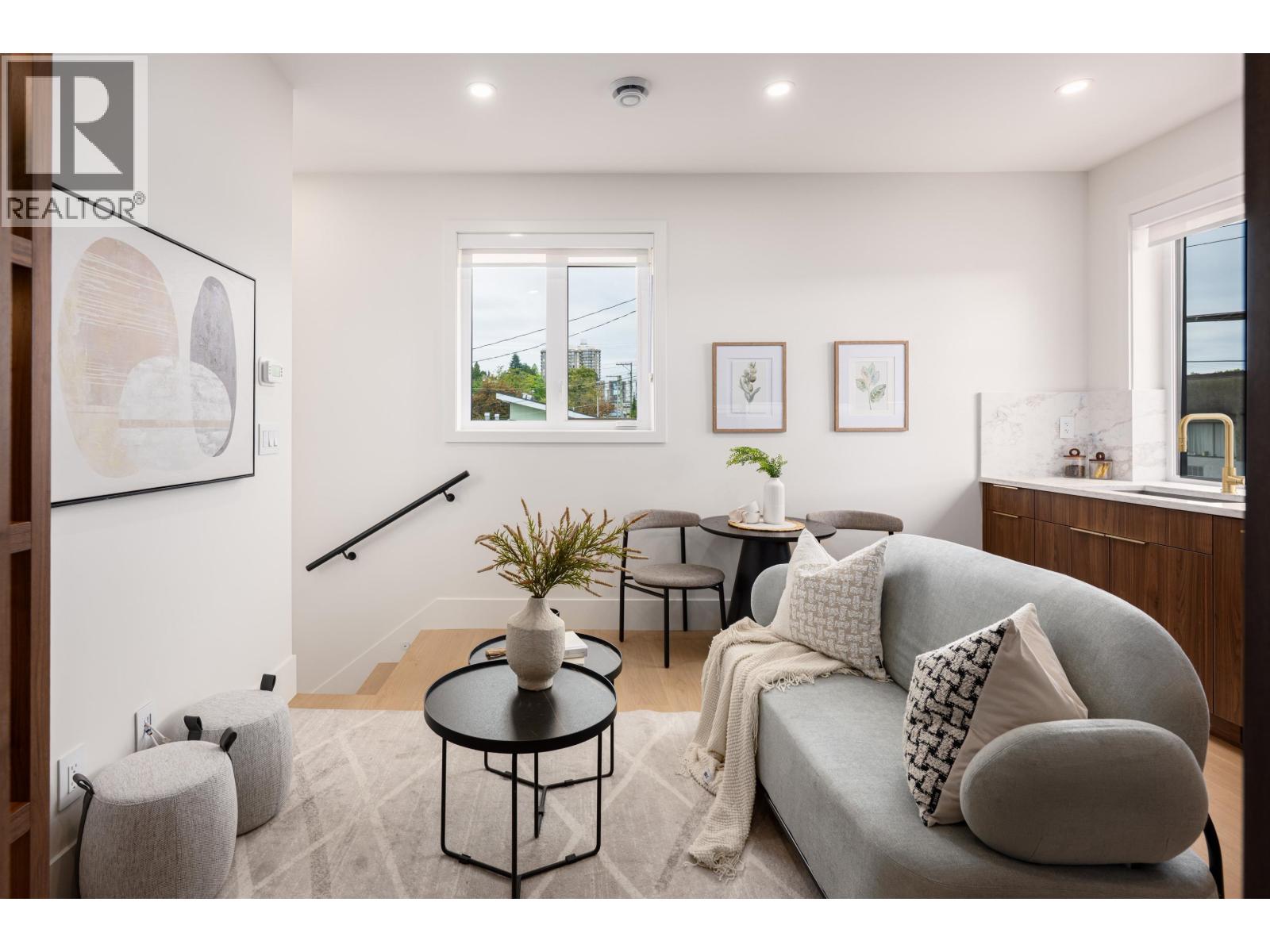 3468 Franklin Street, Vancouver, British Columbia V5K 1Y3 - Photo 3 - R3021561