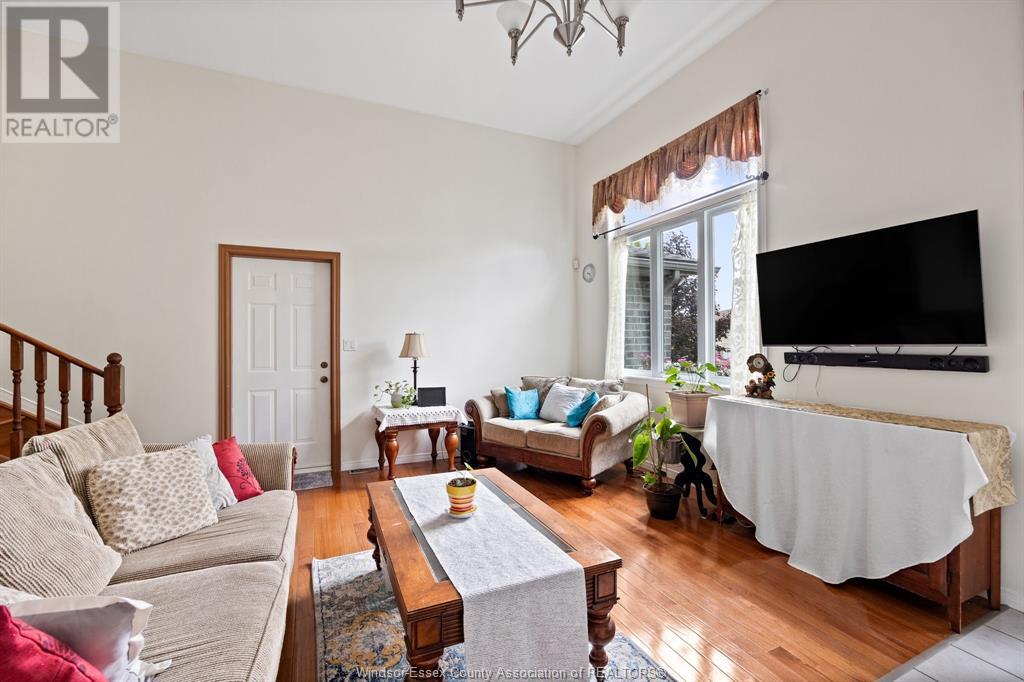 Property at 3658 IRONGATE CIRCLE image 4