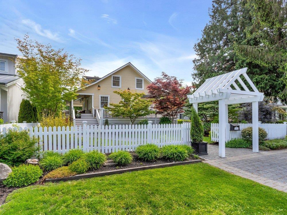 Property at 2688 MCBRIDE AVENUE image 3