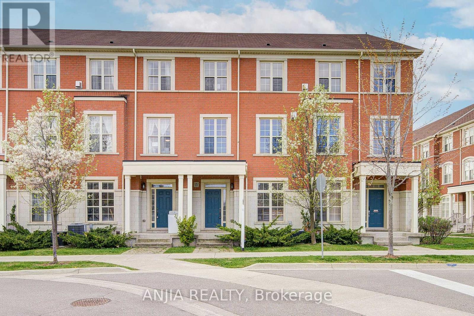Property at 95 ANTHONY ROMAN AVENUE image 2