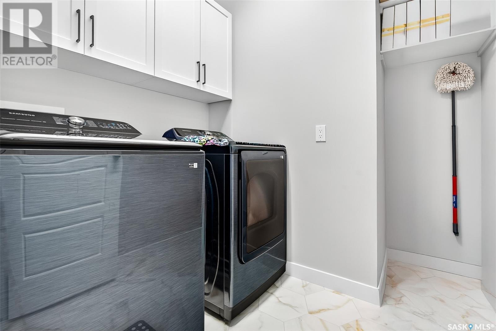 Property at 66 Clunie COURT image 5