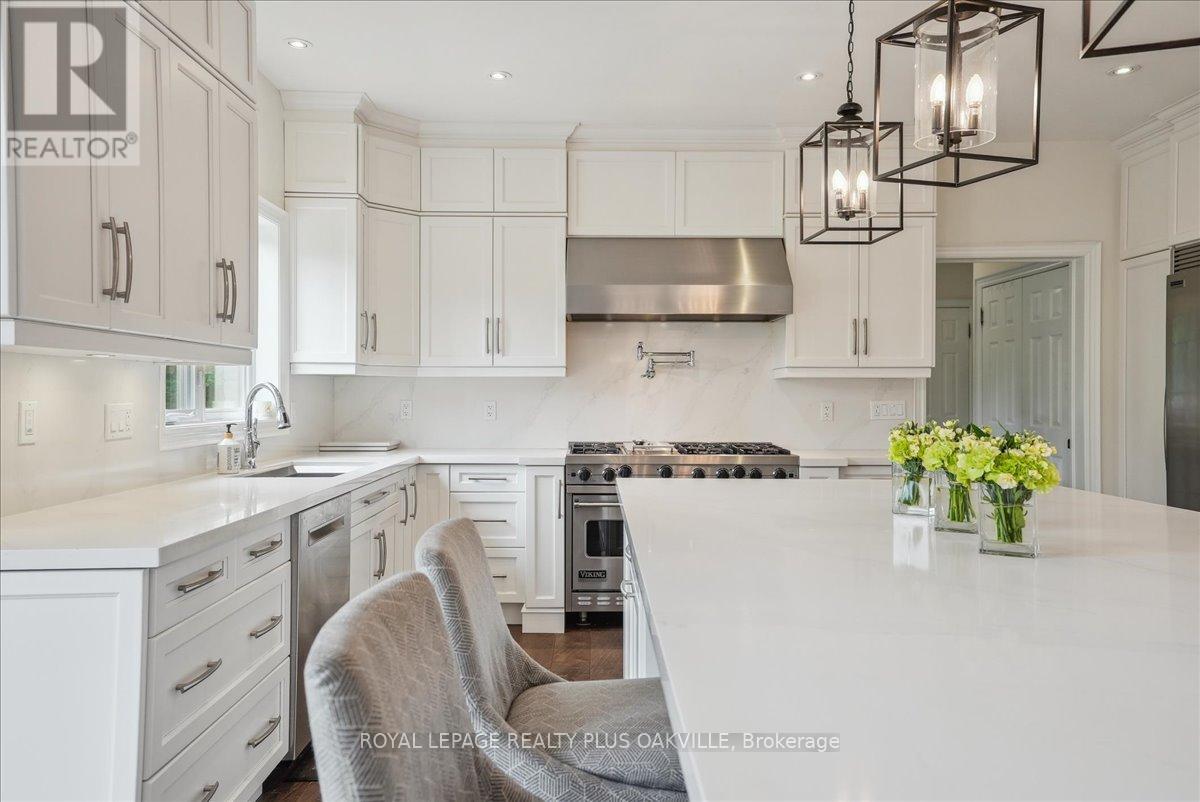 11365 Taylor Court, Milton (Brookville/haltonville), Ontario  L0P 1B0 - Photo 13 - W12254670