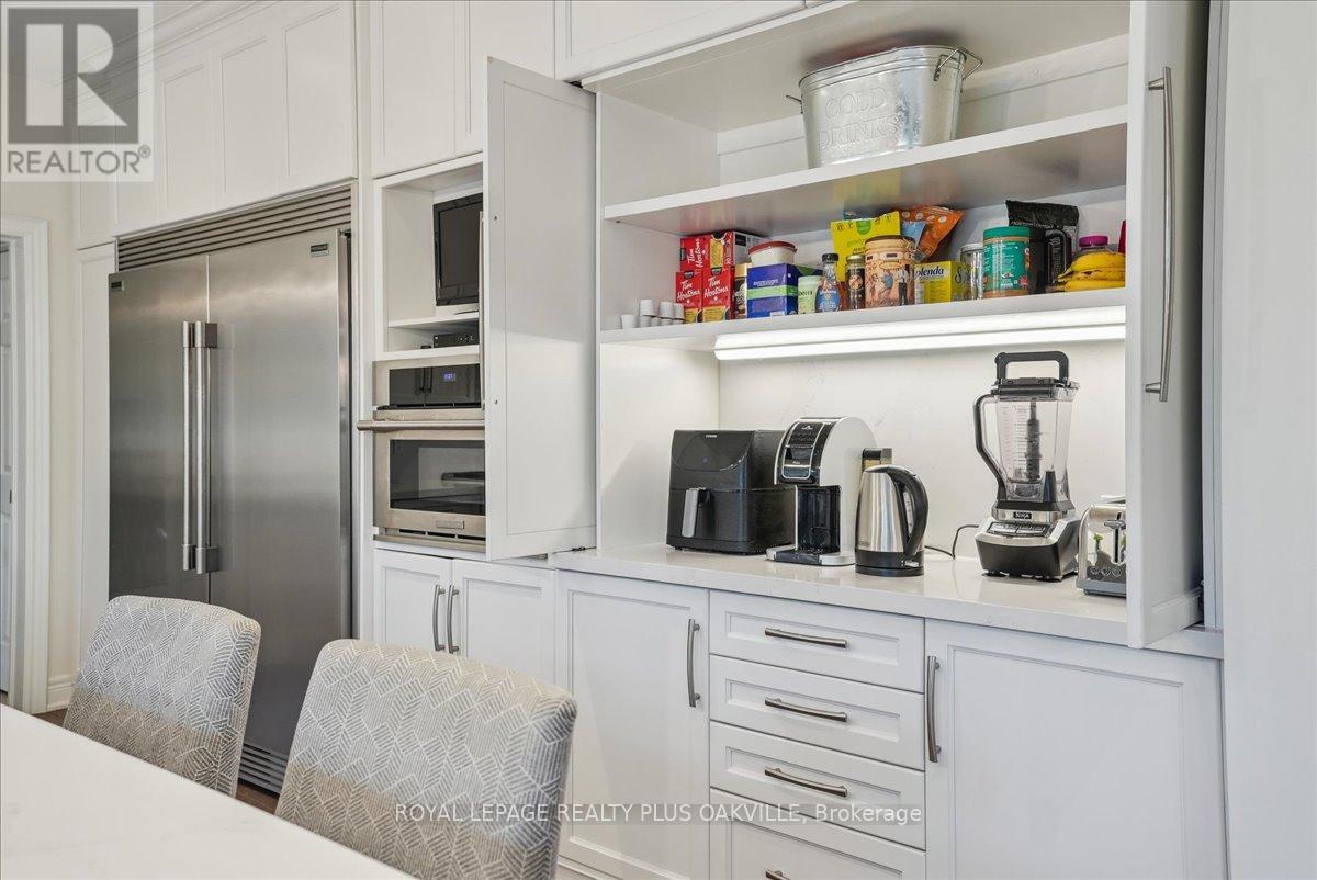 11365 Taylor Court, Milton (Brookville/haltonville), Ontario  L0P 1B0 - Photo 15 - W12254670