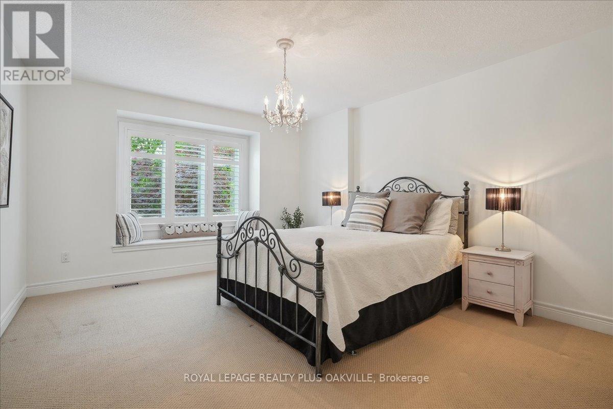 11365 Taylor Court, Milton (Brookville/haltonville), Ontario  L0P 1B0 - Photo 27 - W12254670