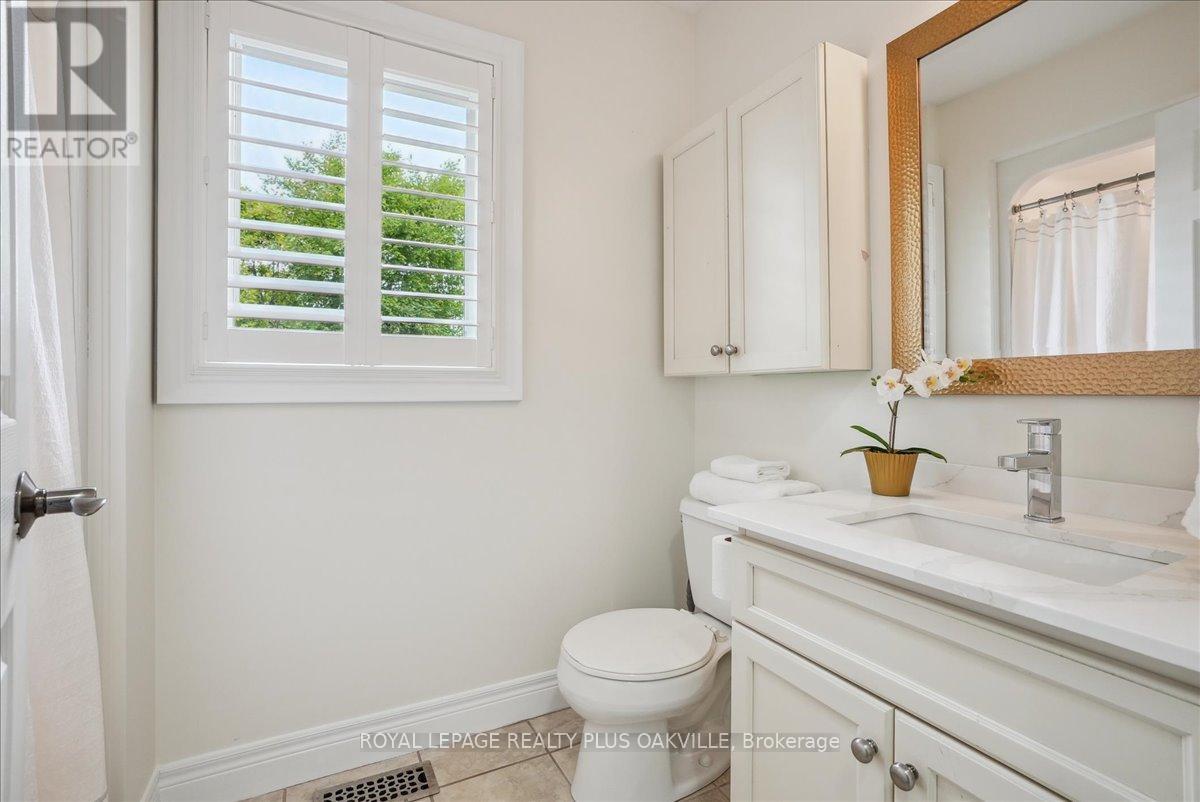 11365 Taylor Court, Milton (Brookville/haltonville), Ontario  L0P 1B0 - Photo 32 - W12254670