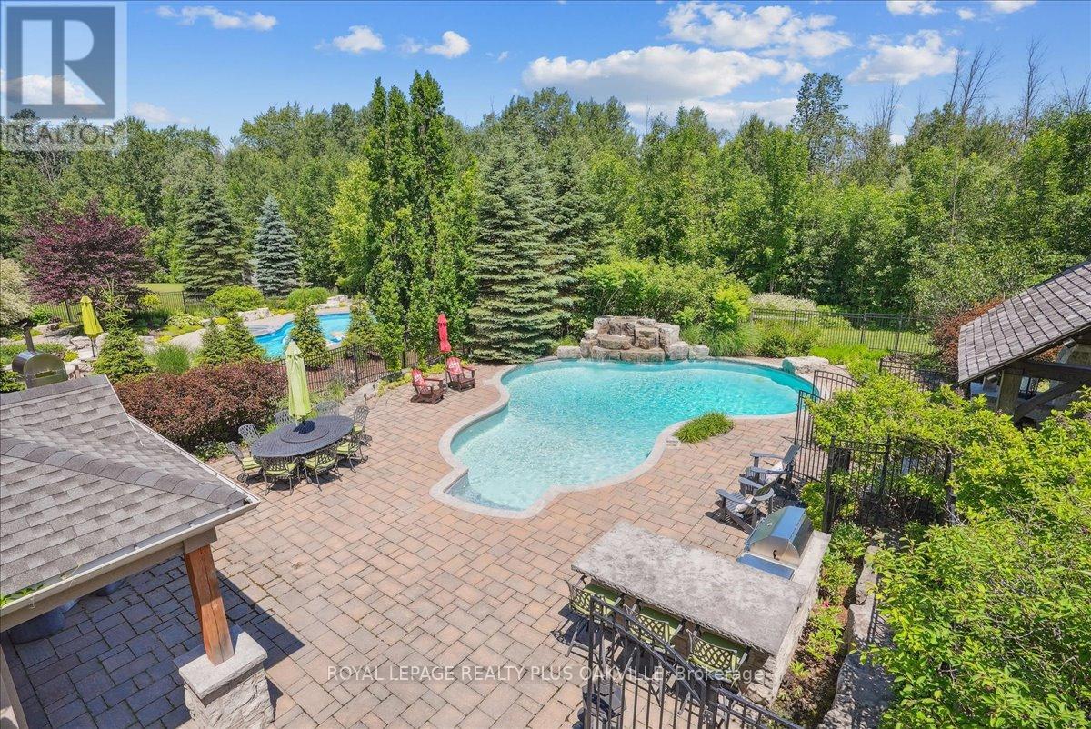 11365 Taylor Court, Milton (Brookville/haltonville), Ontario  L0P 1B0 - Photo 43 - W12254670