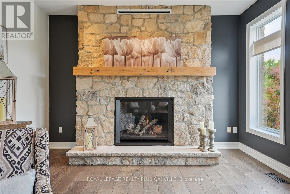 11365 Taylor Court, Milton (Brookville/haltonville), Ontario  L0P 1B0 - Photo 9 - W12254670