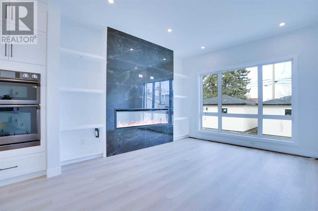 Property at 1420 41 Street SW image 5